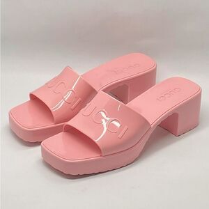 Gucci Pink Rubber Platform Slide Sandals size 37